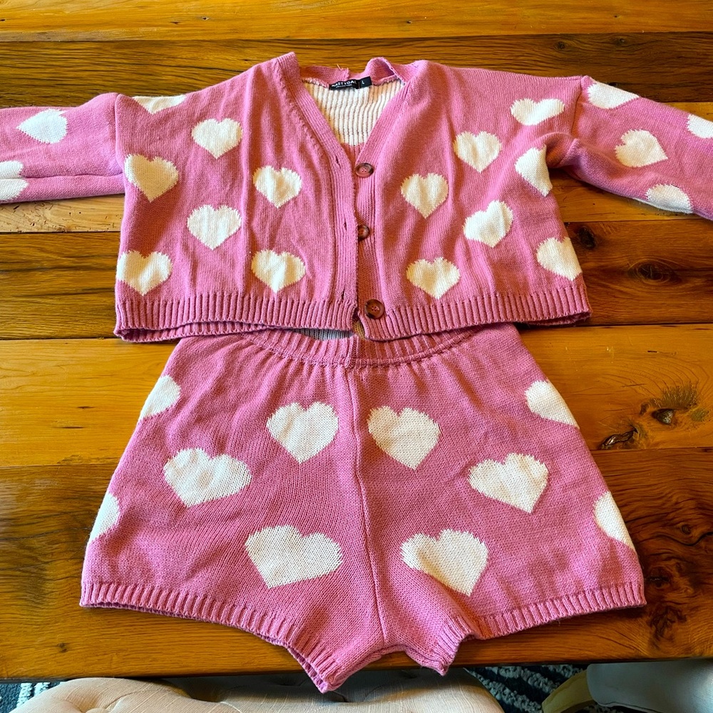 Nasty Gal size large, hearts pajama set